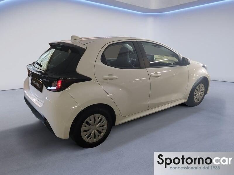 Toyota Yaris Hybrid Active MY22