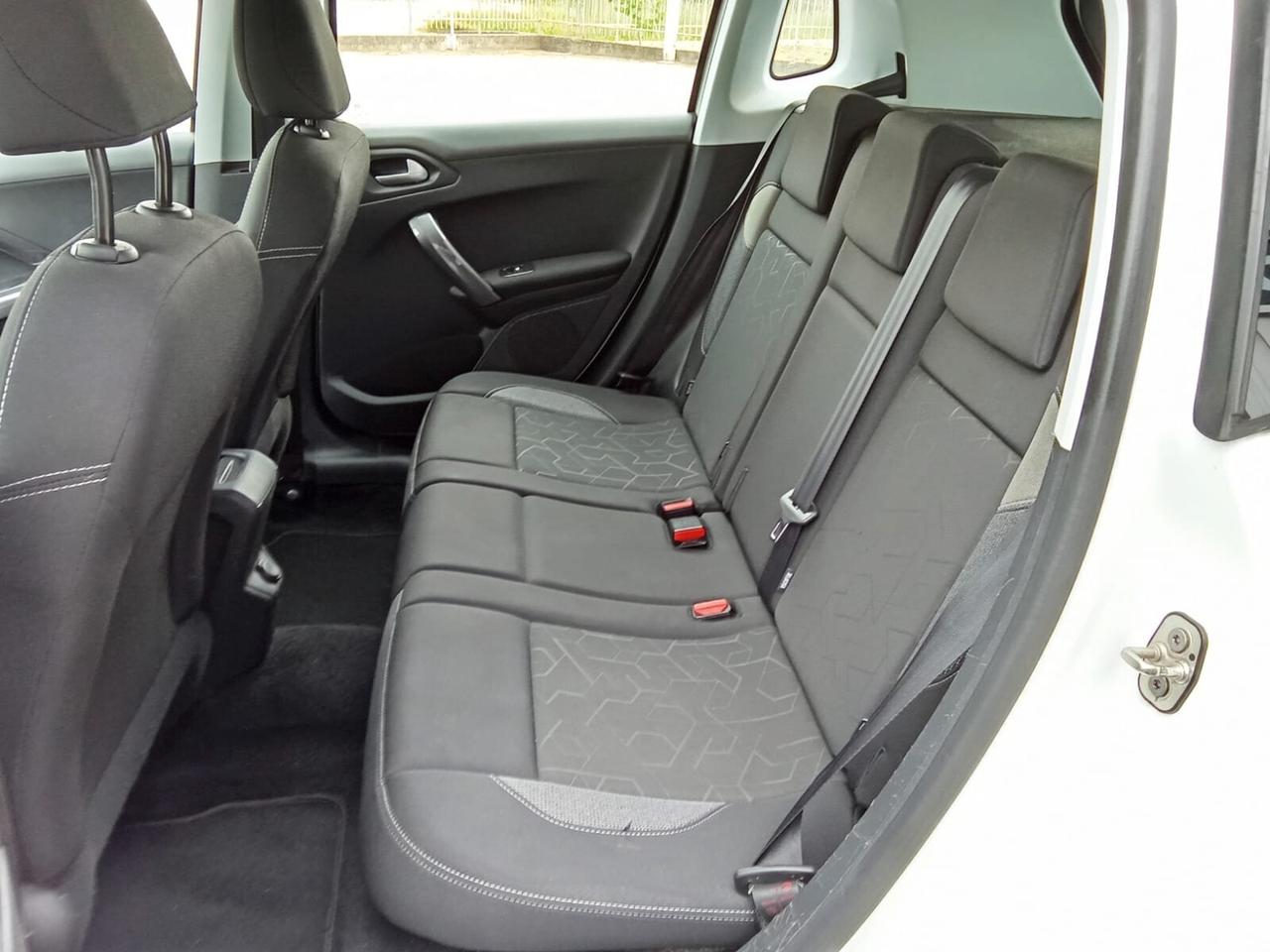 Peugeot 2008 BlueHDi 100 S&S Active