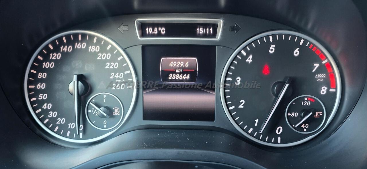 Mercedes-benz B 200 NGD Executive