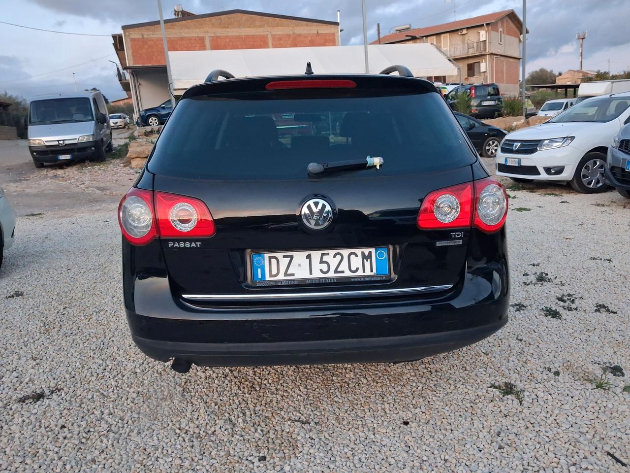 Volkswagen Passat 1.6 TDI DPF Var Comf. BM Tech.