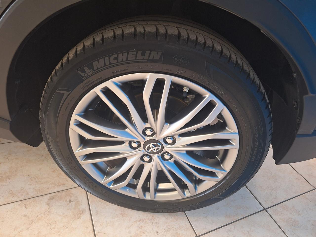 Toyota C-HR 2.0 Hybrid E-CVT Lounge