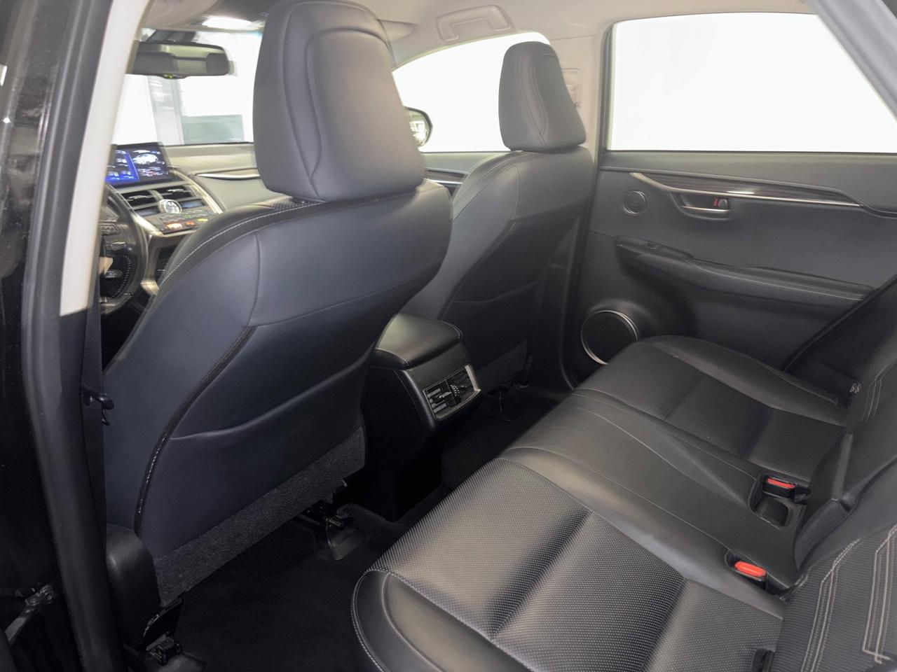 Lexus NX 300h Hybrid 4WD F-Sport FULL OPT.