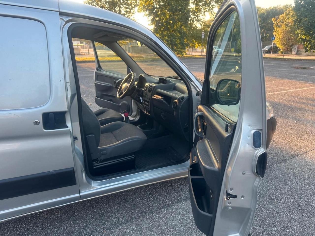Citroen Berlingo 1.6 HDi 75CV 3p. 18 Van Liv.B