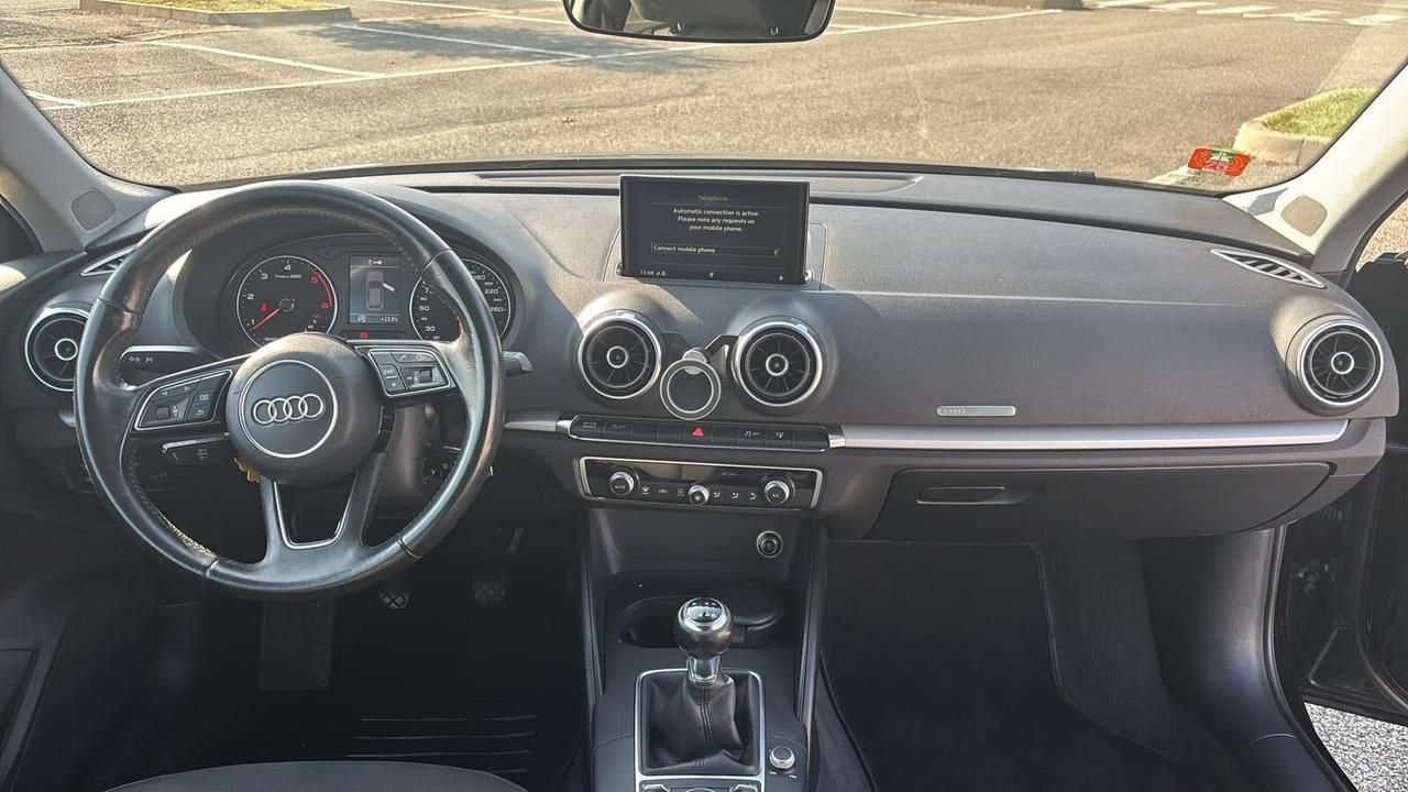 Audi A3 1.6 TDI S tronic