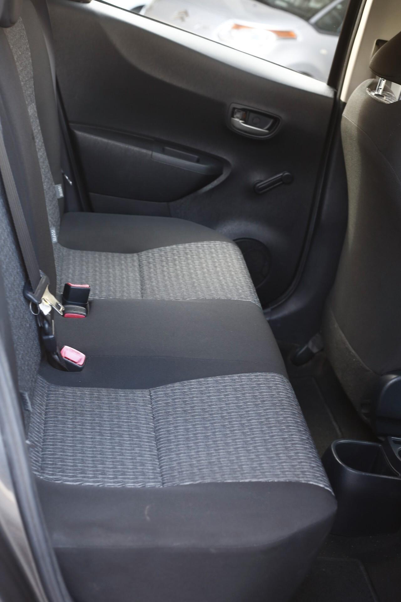 Toyota Yaris 1.4 D-4D 5 porte Active