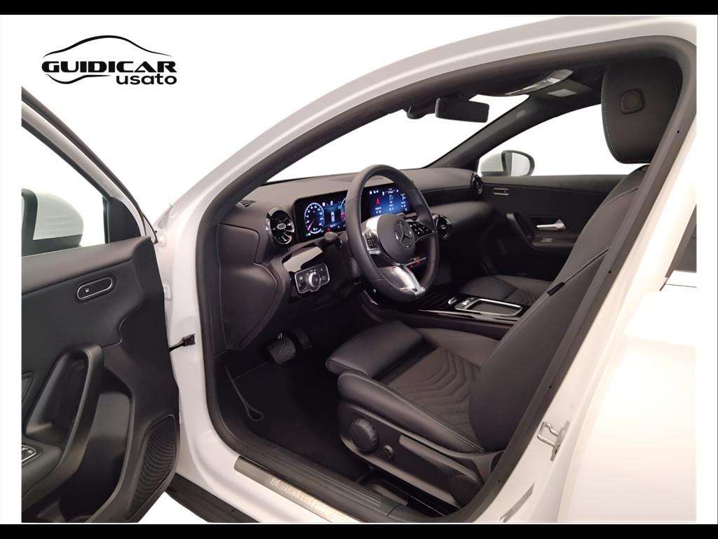 Mercedes-Benz Classe A - W177 2023 - A 180 d Advanced auto