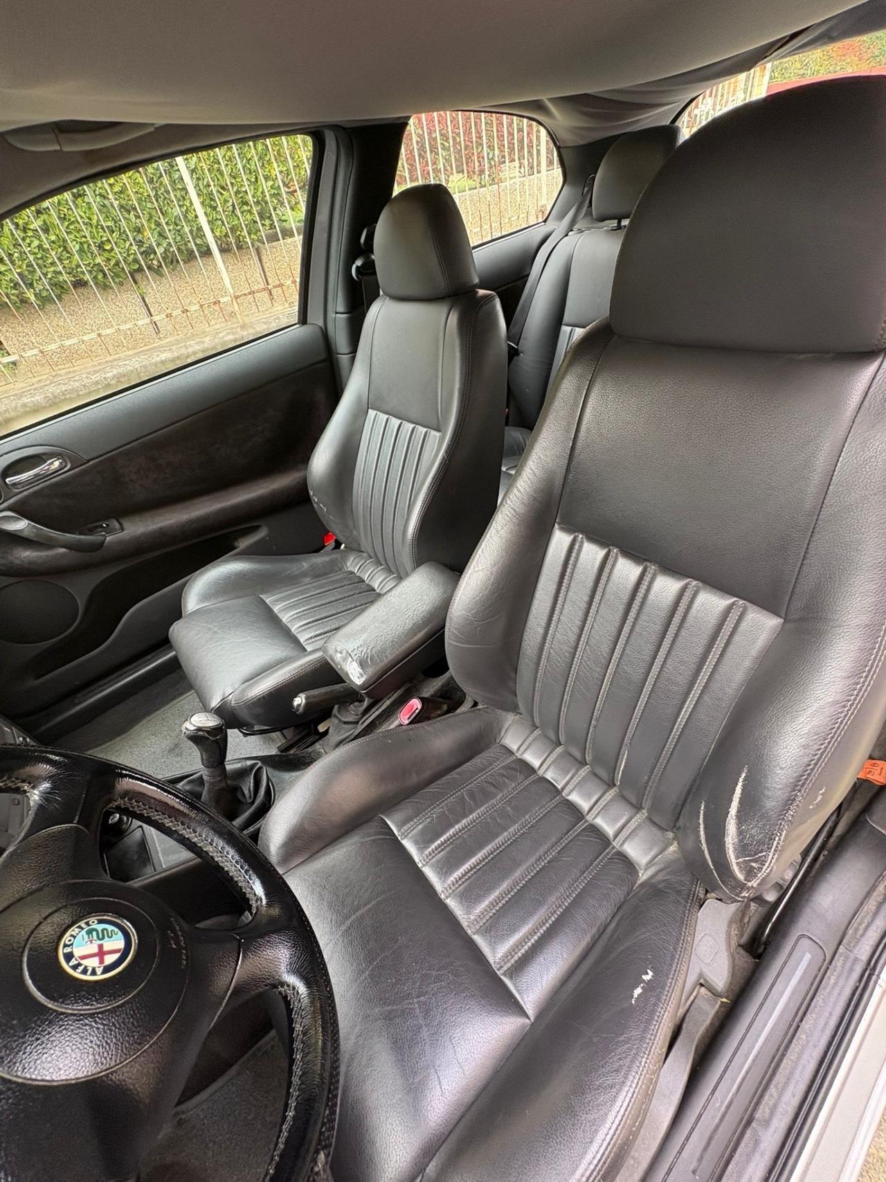 Alfa Romeo 147 1.6i 16V Twin Spark cat 3p. Progression