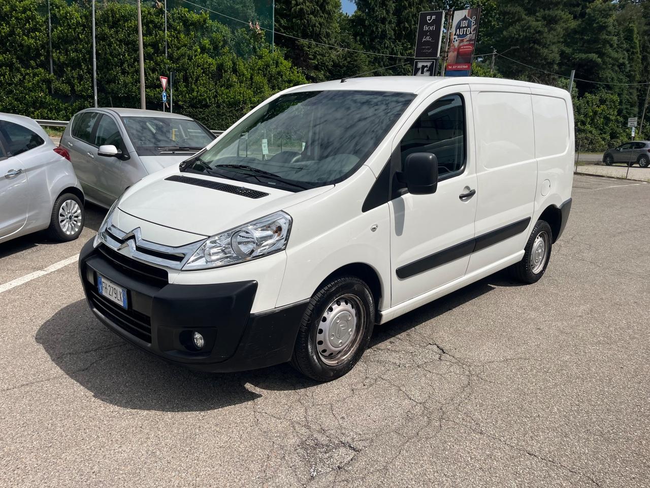 Citroen Jumpy 2.0HDI/94CV/Euro5B con FAP/3Posti e 5Porte/la portata 970KG/unico proprietario