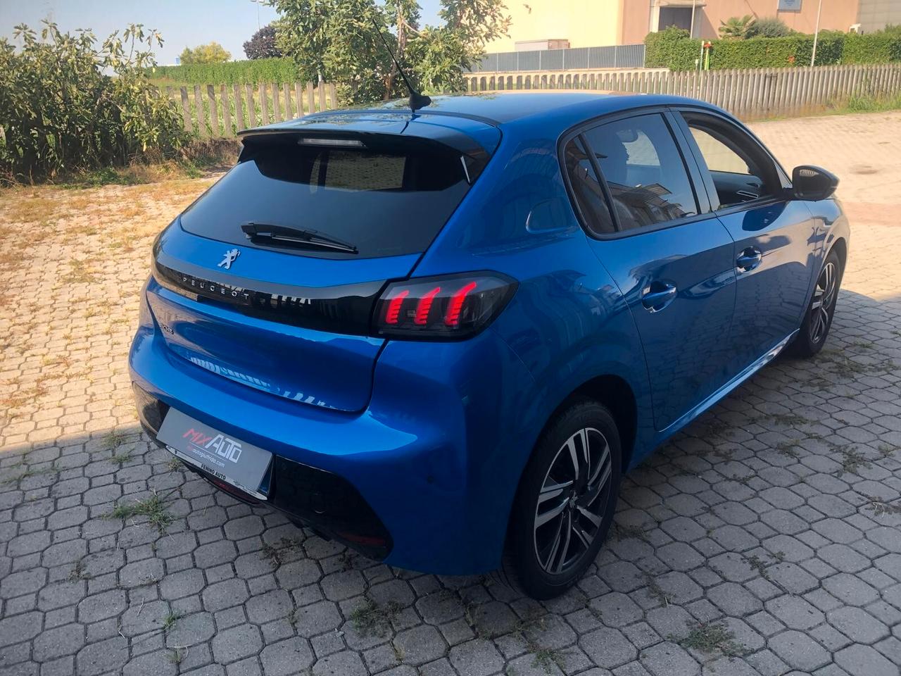 Peugeot 208 BlueHDi 100 Stop&Start 5 porte Allure Pack
