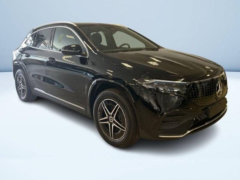 Mercedes-Benz EQA 300 4MATIC AMG Line Advanced