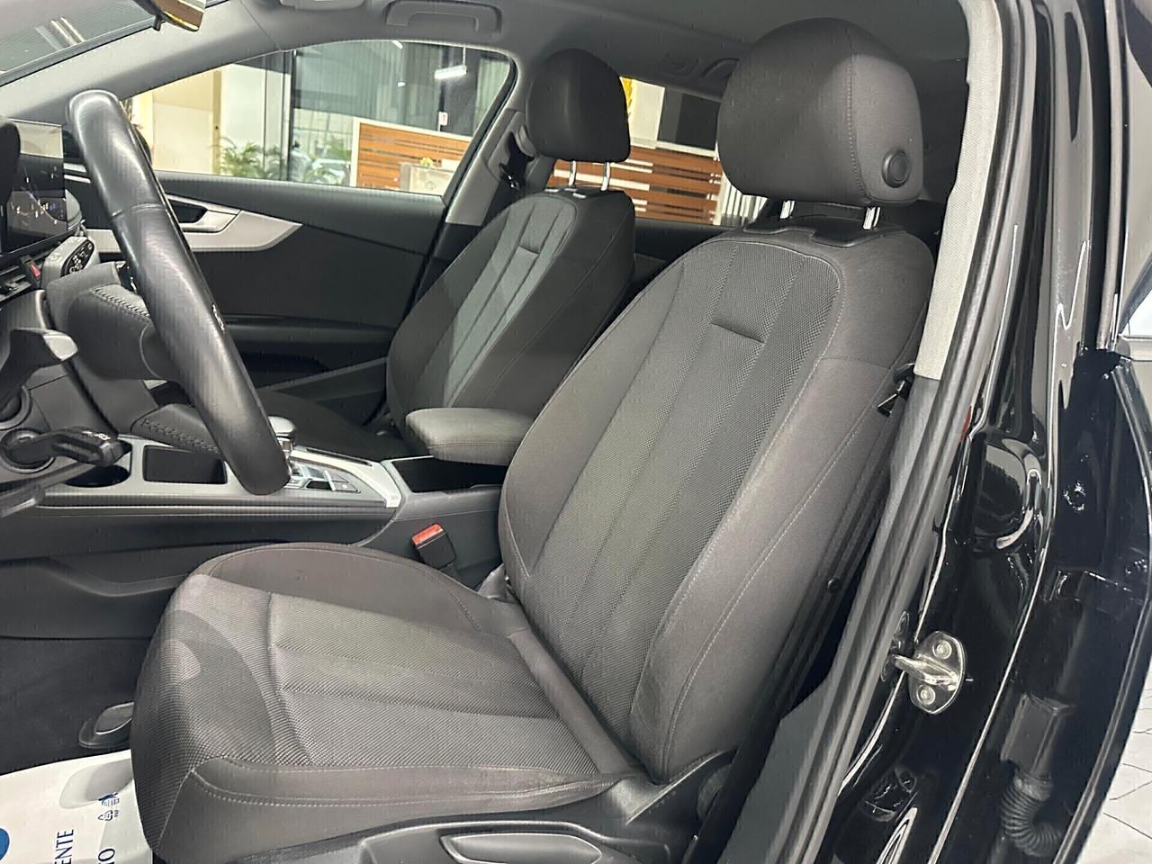 Audi A4 Avant 30 2.0 tdi-I 136cv s tronic