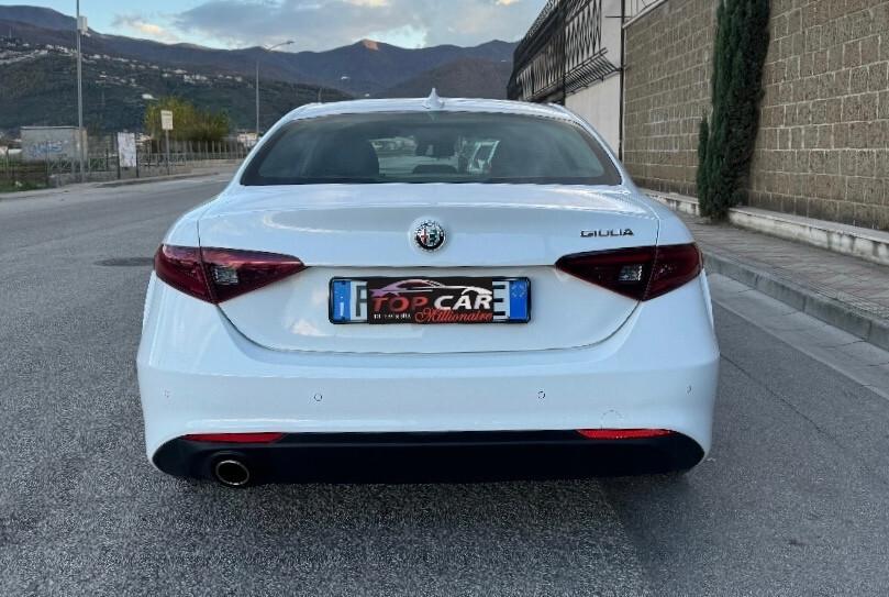 Alfa Romeo Giulia 2.2 Diesel AUTOMATICA 12 MESI DI GARANZIA