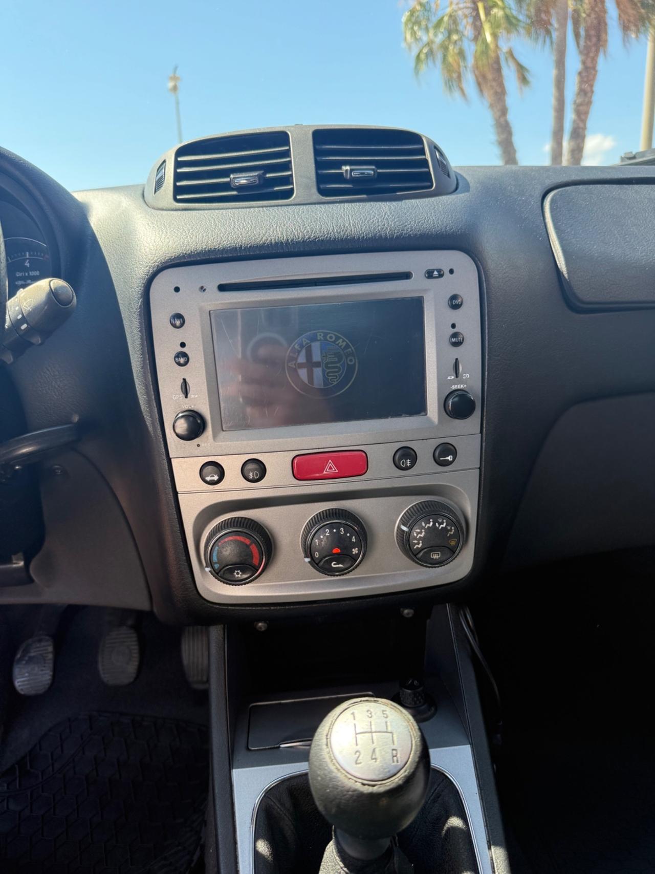 Alfa Romeo 147 1.9 JTD (120)