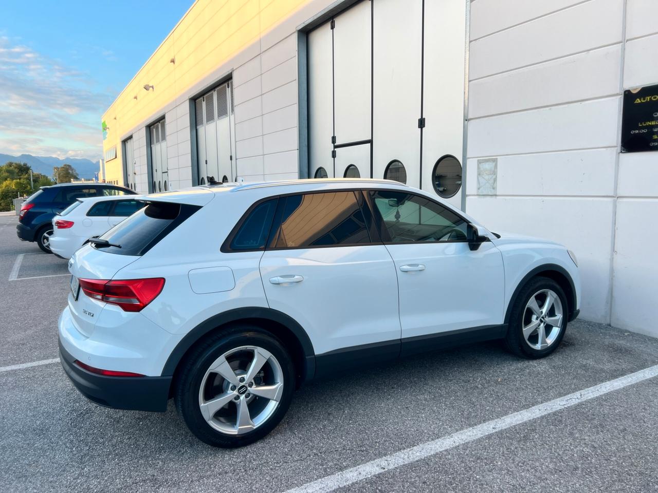 Audi Q3 35 TDI S tronic Business Advanced
