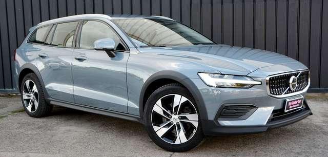 Volvo V60 Cross Country 2.0 b4 Ultimate AWD auto SPETTACOLARE
