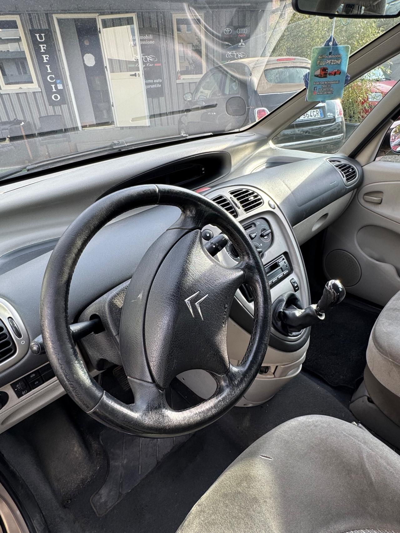 Citroen Xsara Picasso 1.6 16V Elegance Bi Energy G
