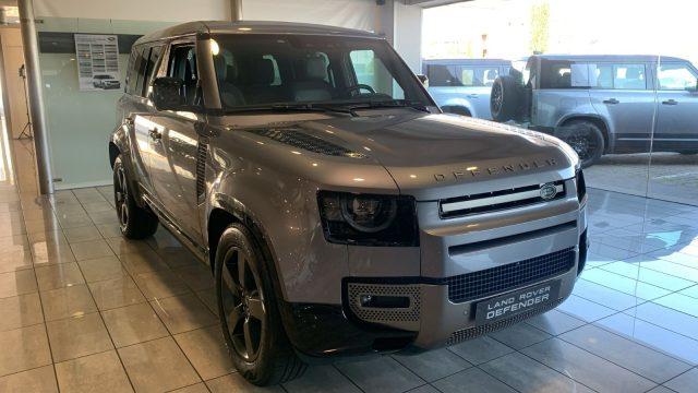 LAND ROVER Defender 110 3.0D I6 250 CV AWD X-Dynamic HSE IVA ESPOSTA
