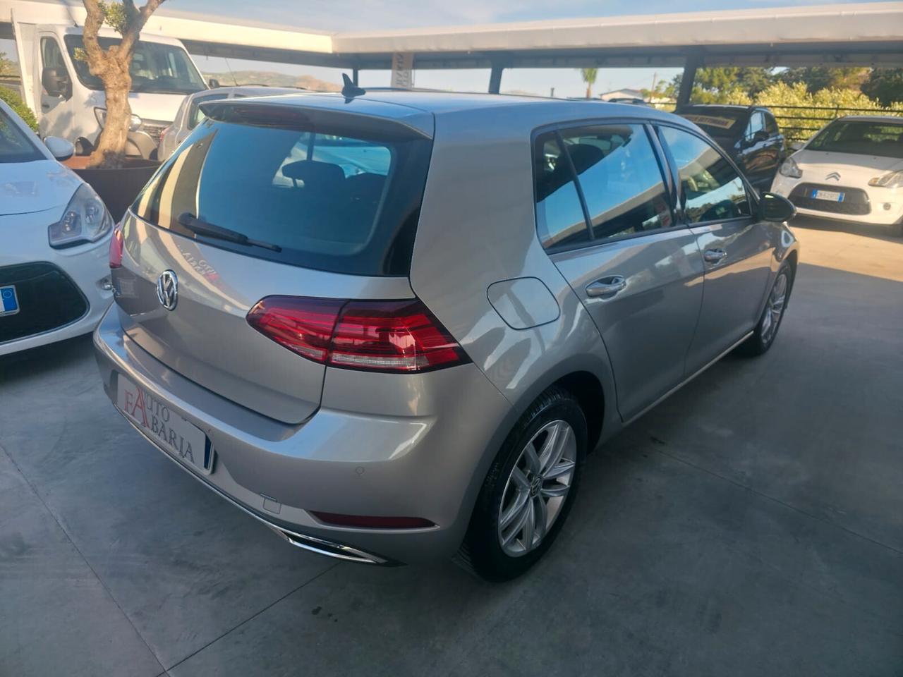 Volkswagen Golf 1.6 TDI 115CV DSG 5p. Business BlueMotion Technology