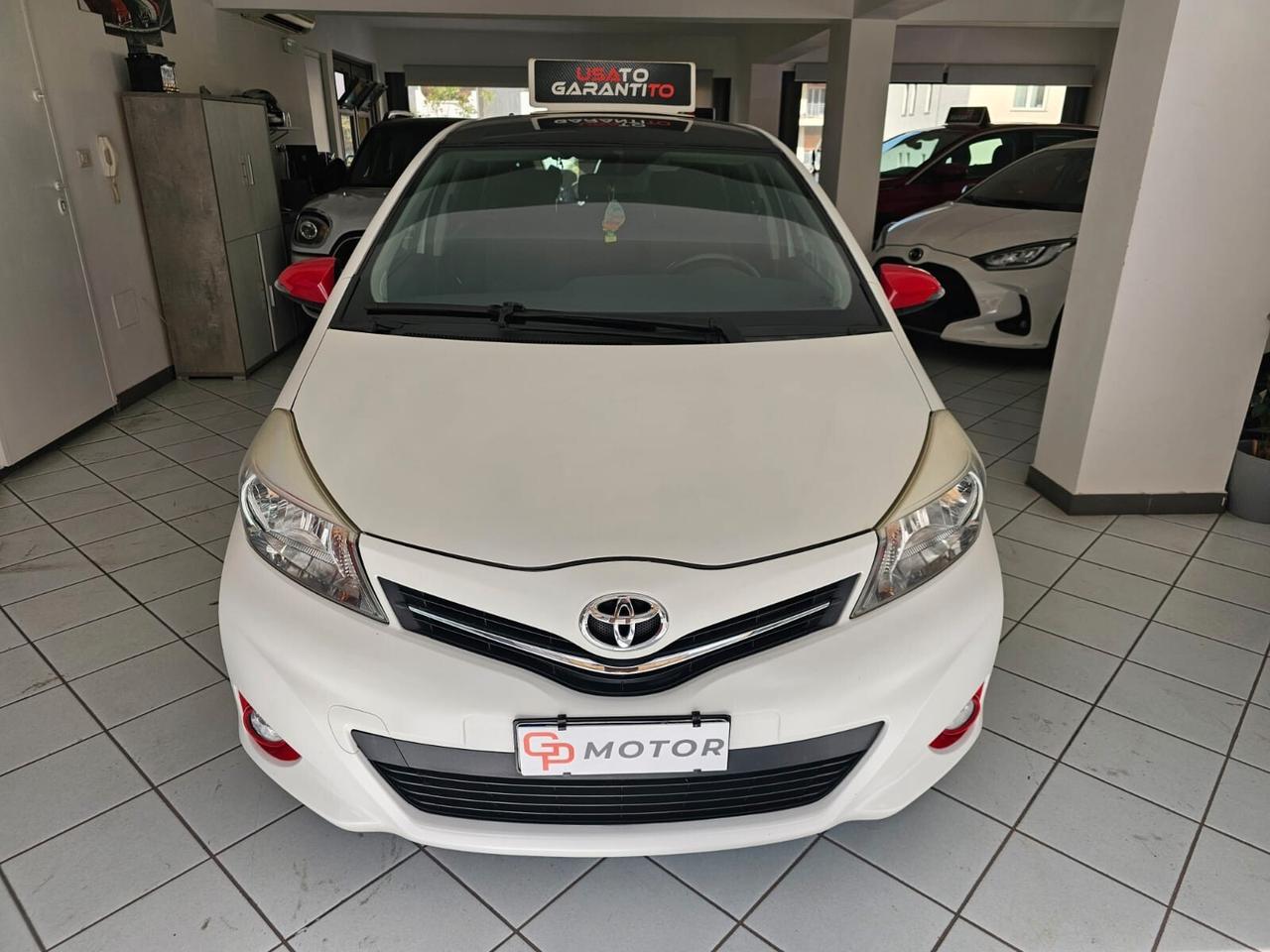 Toyota Yaris 1.4 D-4D 5 porte Lounge