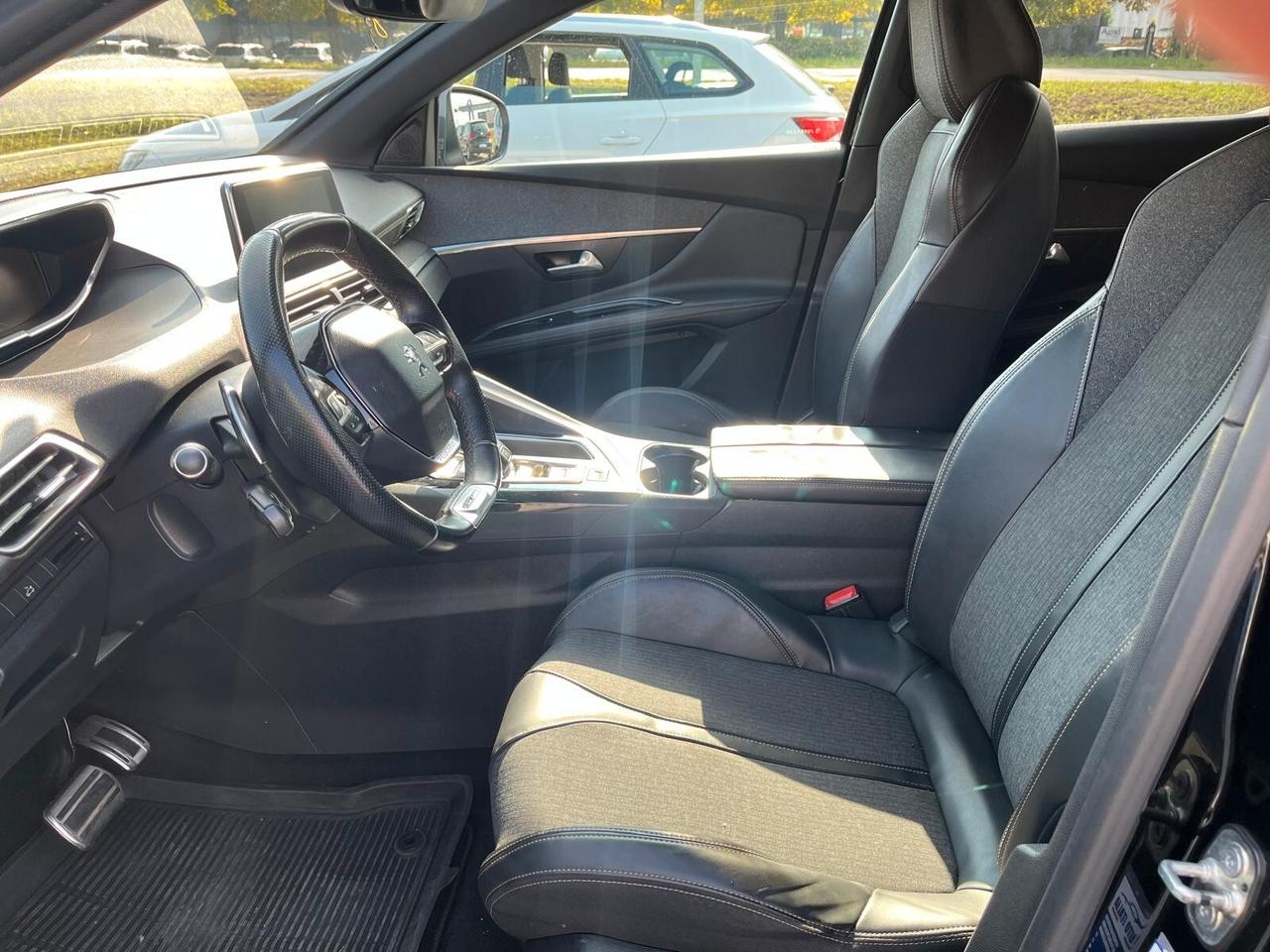 Peugeot 3008 1.6 BlueHDi 120 EAT6 GT Line