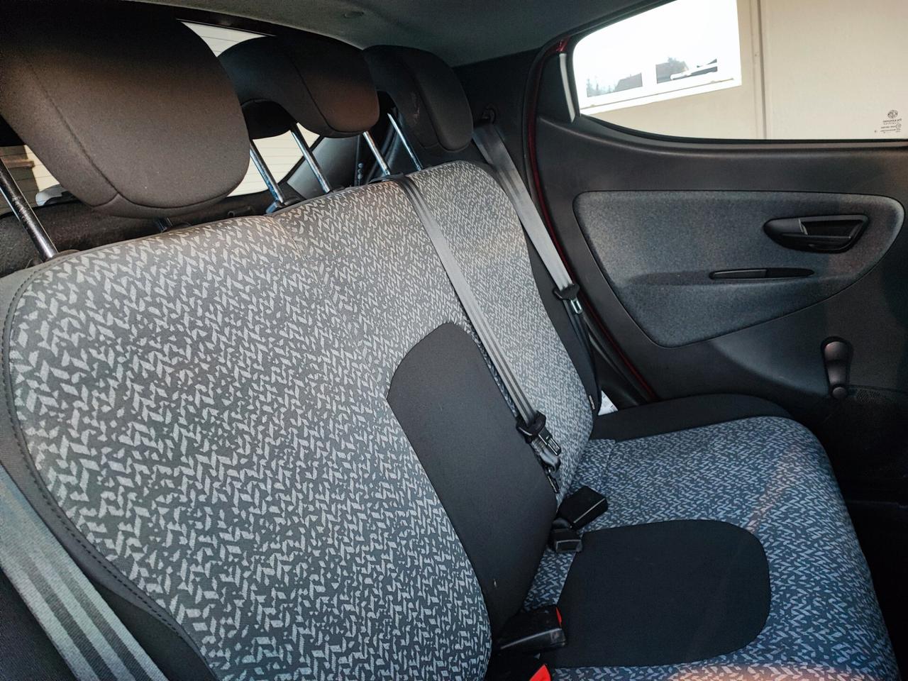 Lancia Ypsilon 1.2 5 porte S&S Platinum