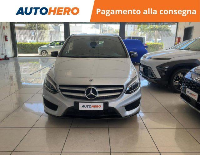 MERCEDES-BENZ B 180 d Automatic Premium