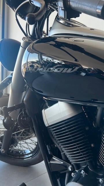 Honda Shadow 750 Nero Lucido