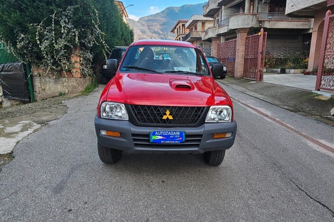 Mitsubishi L200 2.5 TDI 4WD Double Cab