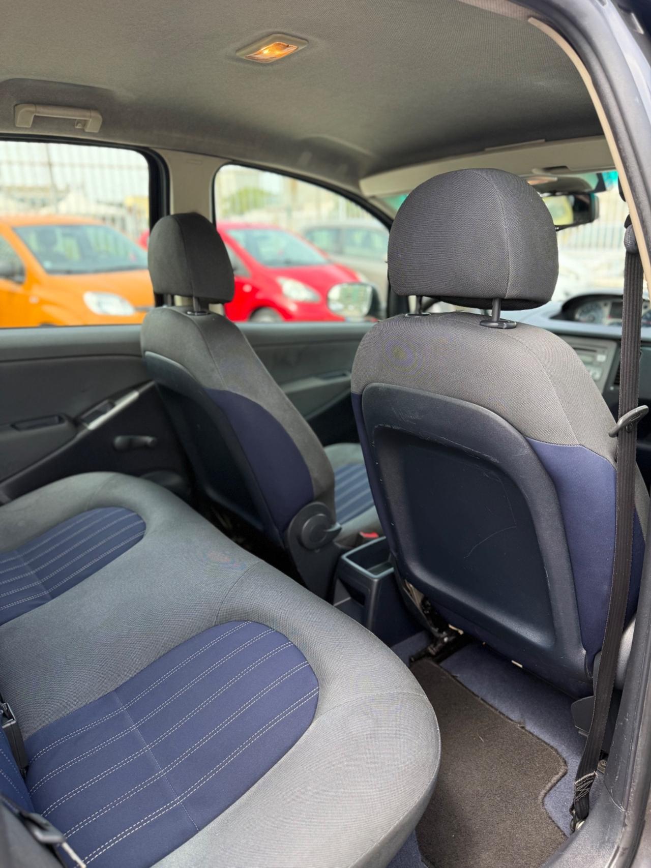 Lancia MUSA 1.3 Multijet 16V 70 CV Argento