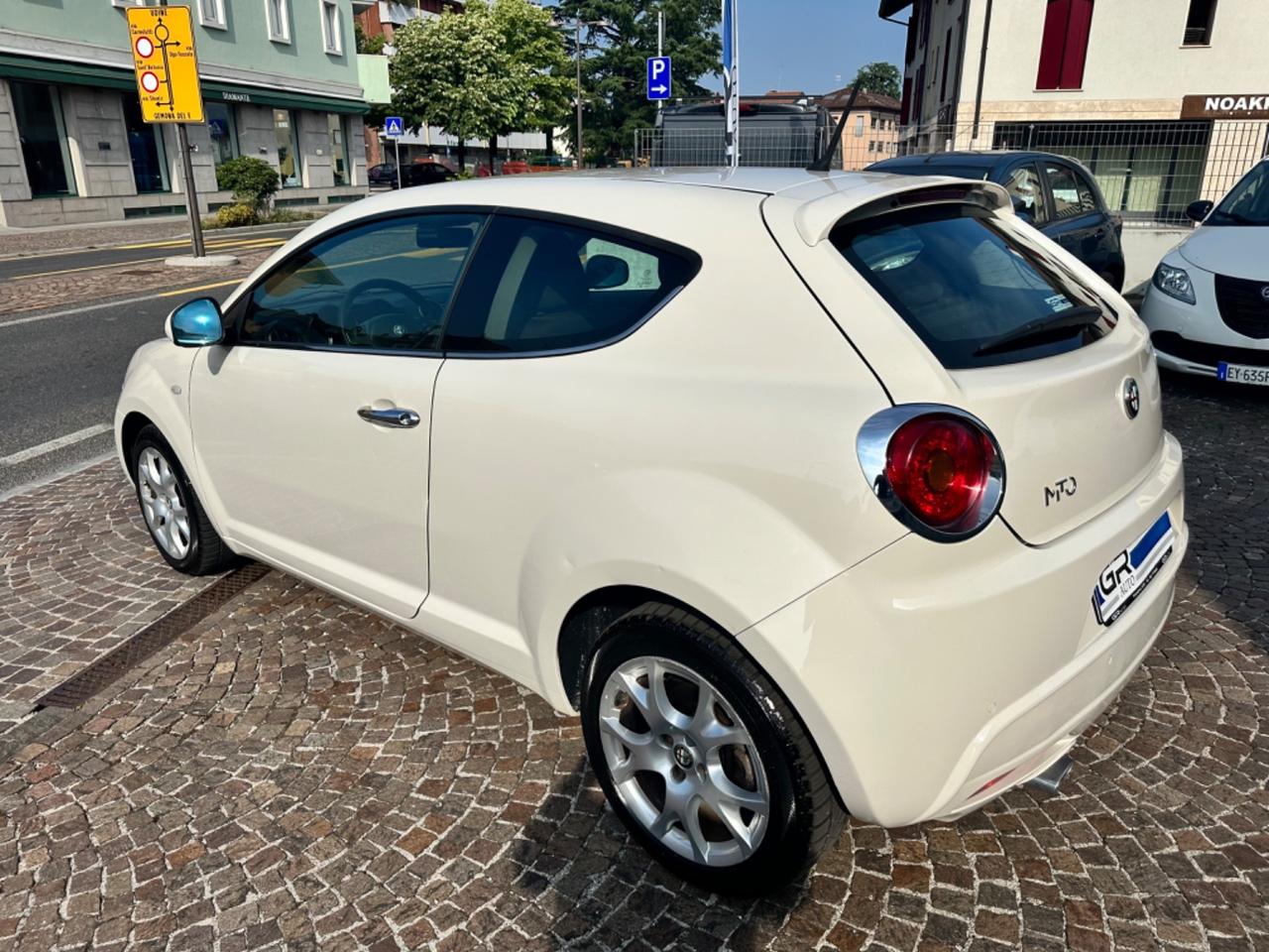 Alfa Romeo MiTo 1.6JTDm 120Cv Distinctive