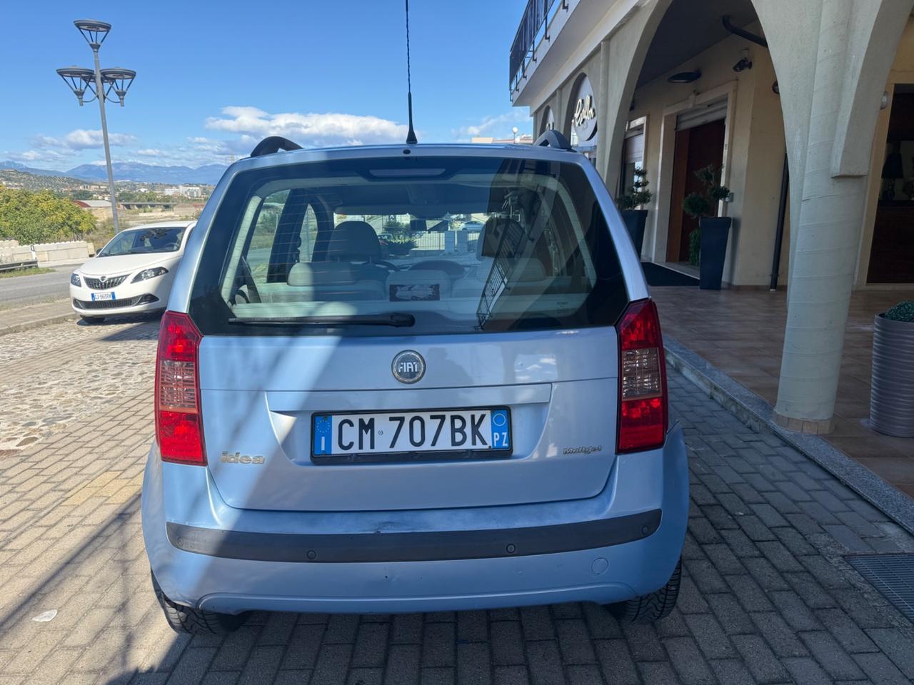 Fiat Idea 1.9 Multijet Emotion