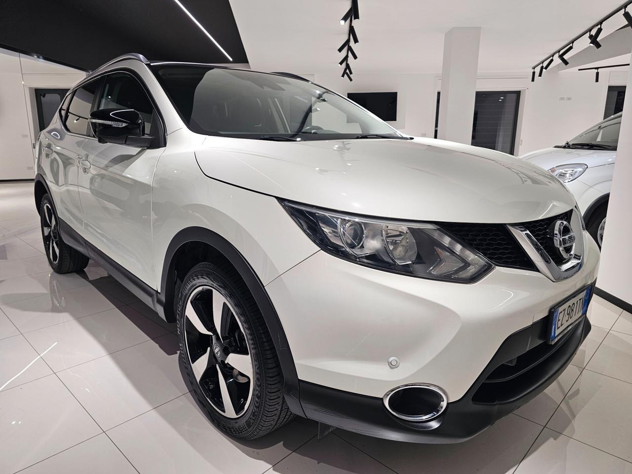 Nissan Qashqai 1.5 dCi 360