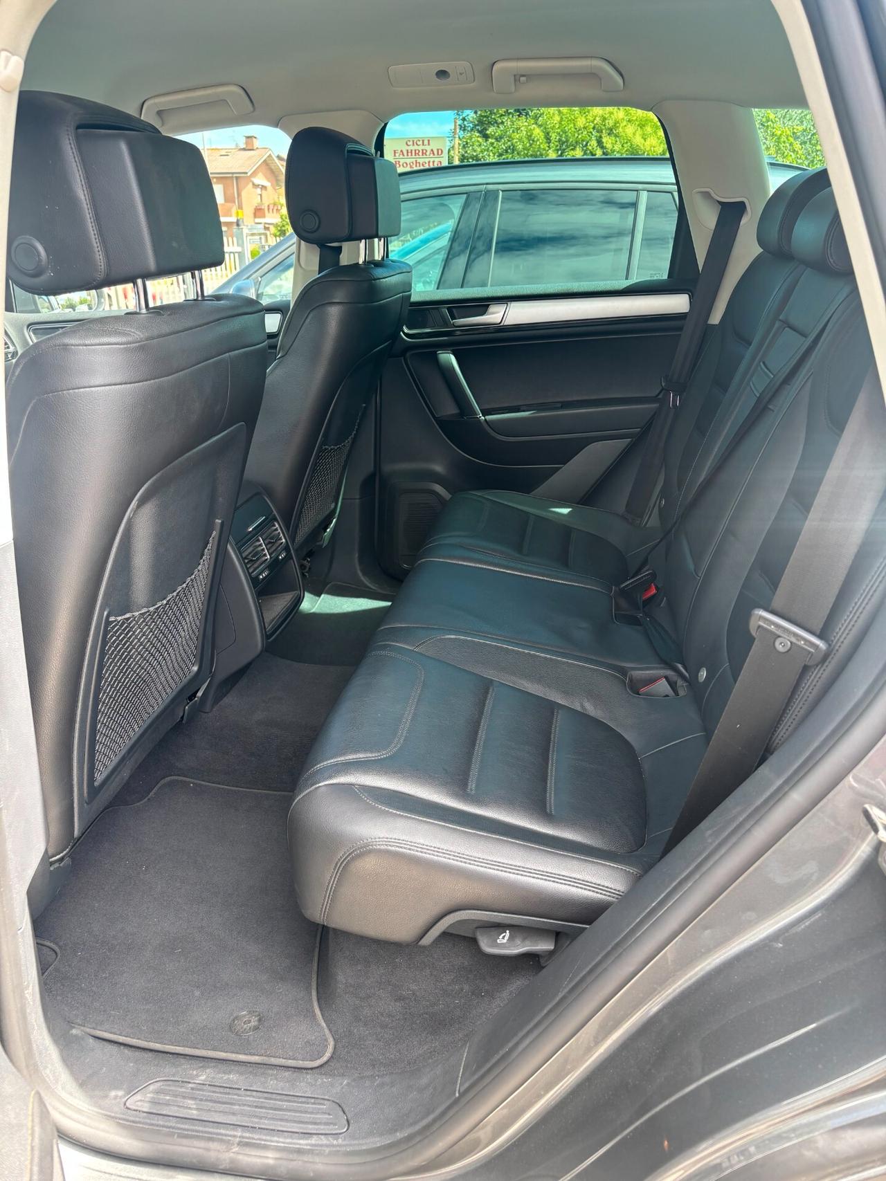 Volkswagen Touareg 3.0 TDI 204 CV tiptronic BlueMotion Techn. Executive NESSUN VINCOLO