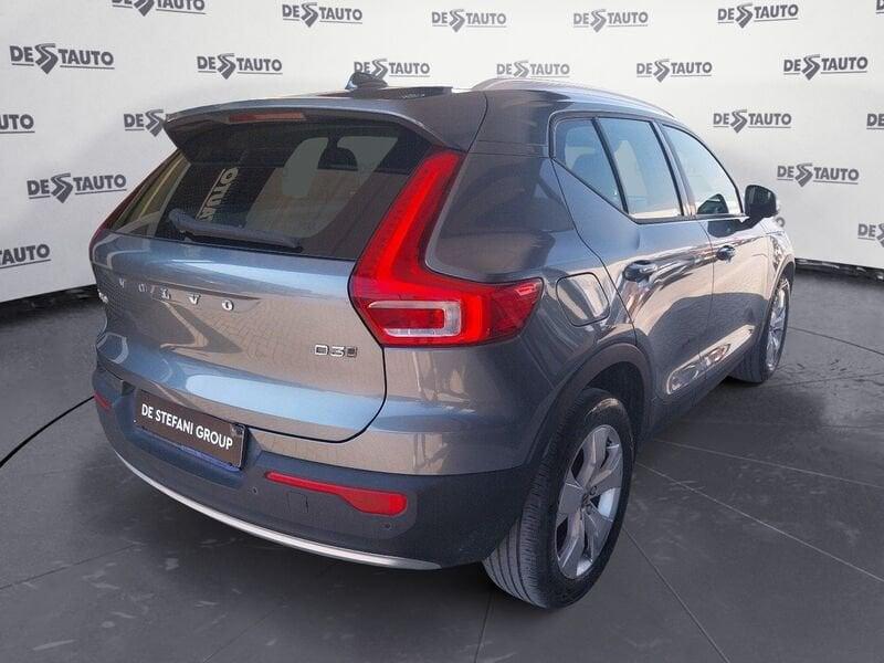 Volvo XC40 XC40 2.0 d3 Momentum awd geartronic