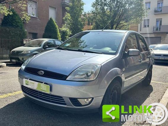 FORD Fiesta 1.2 16V 5p. Collection