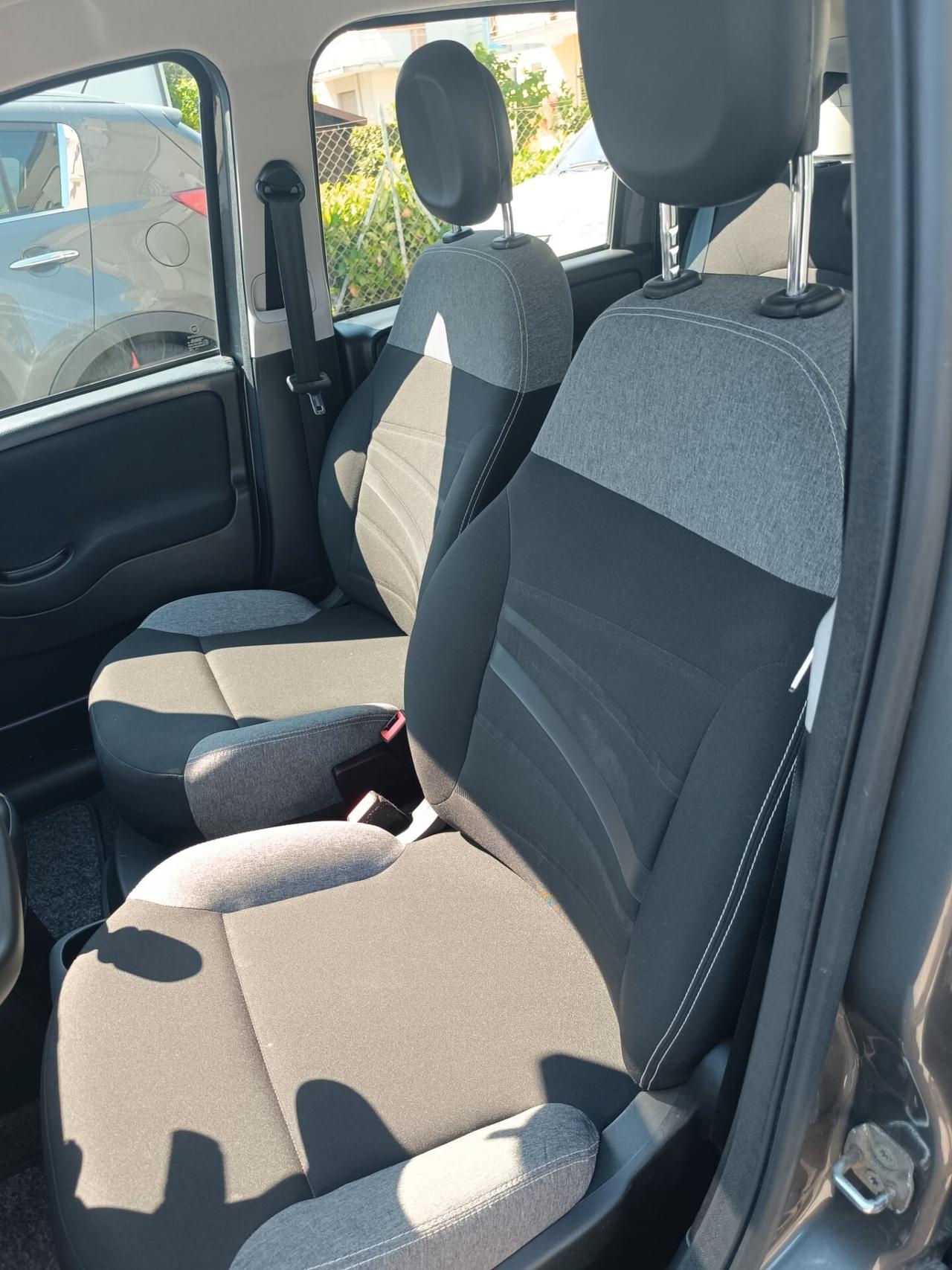FIAT PANDA CITY LIFE EDITION 1.0 69 cv HYBRID -PROMO AGOSTO GA FIN&SAFE-