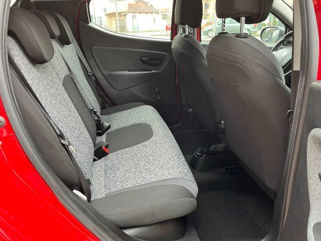 LANCIA Ypsilon 1.0 FireFly 5 porte S&S Hybrid Ecochic Silver MHEV