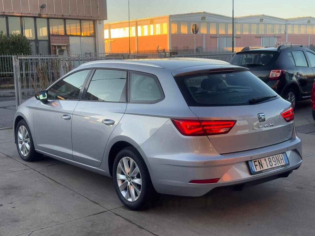 Seat Leon 1.4 TGI ST Business HIGH