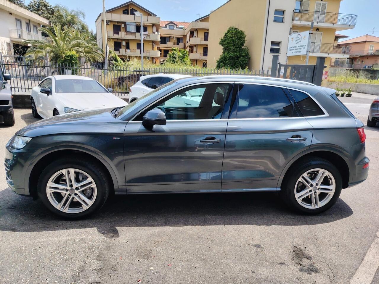 Audi Q5 40 TDI quattro S tronic line plus