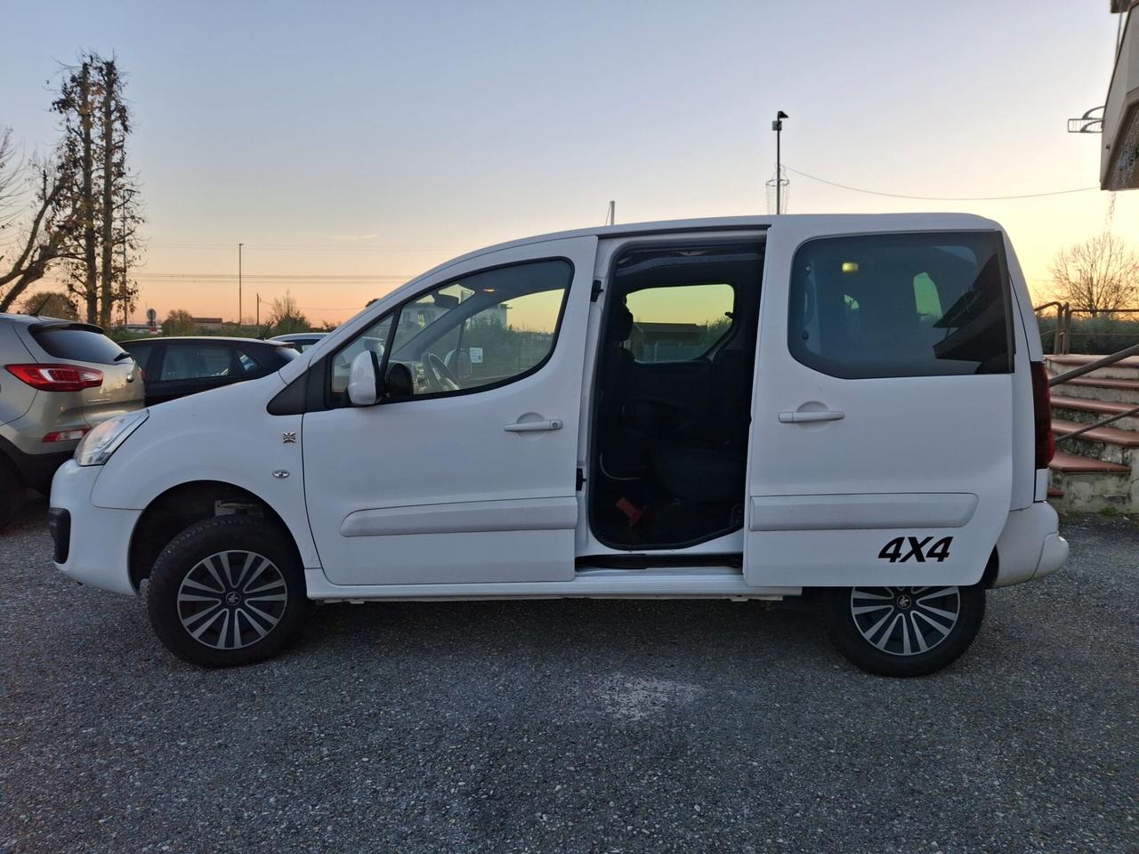 Peugeot Partner Tepee BlueHDi 100 4x4 Active Traction Control