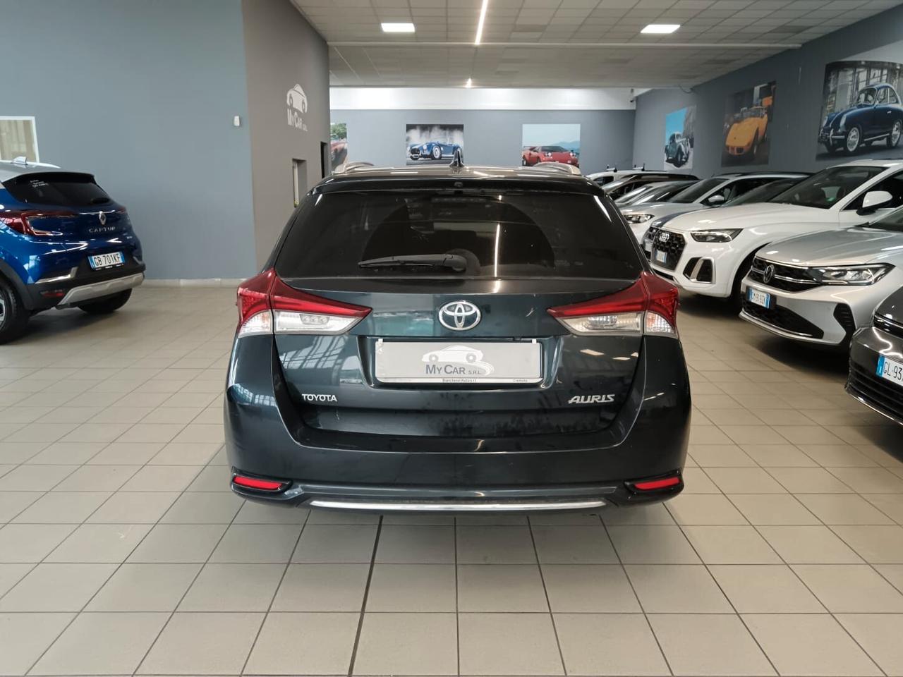 Toyota Auris Diesel Manuale
