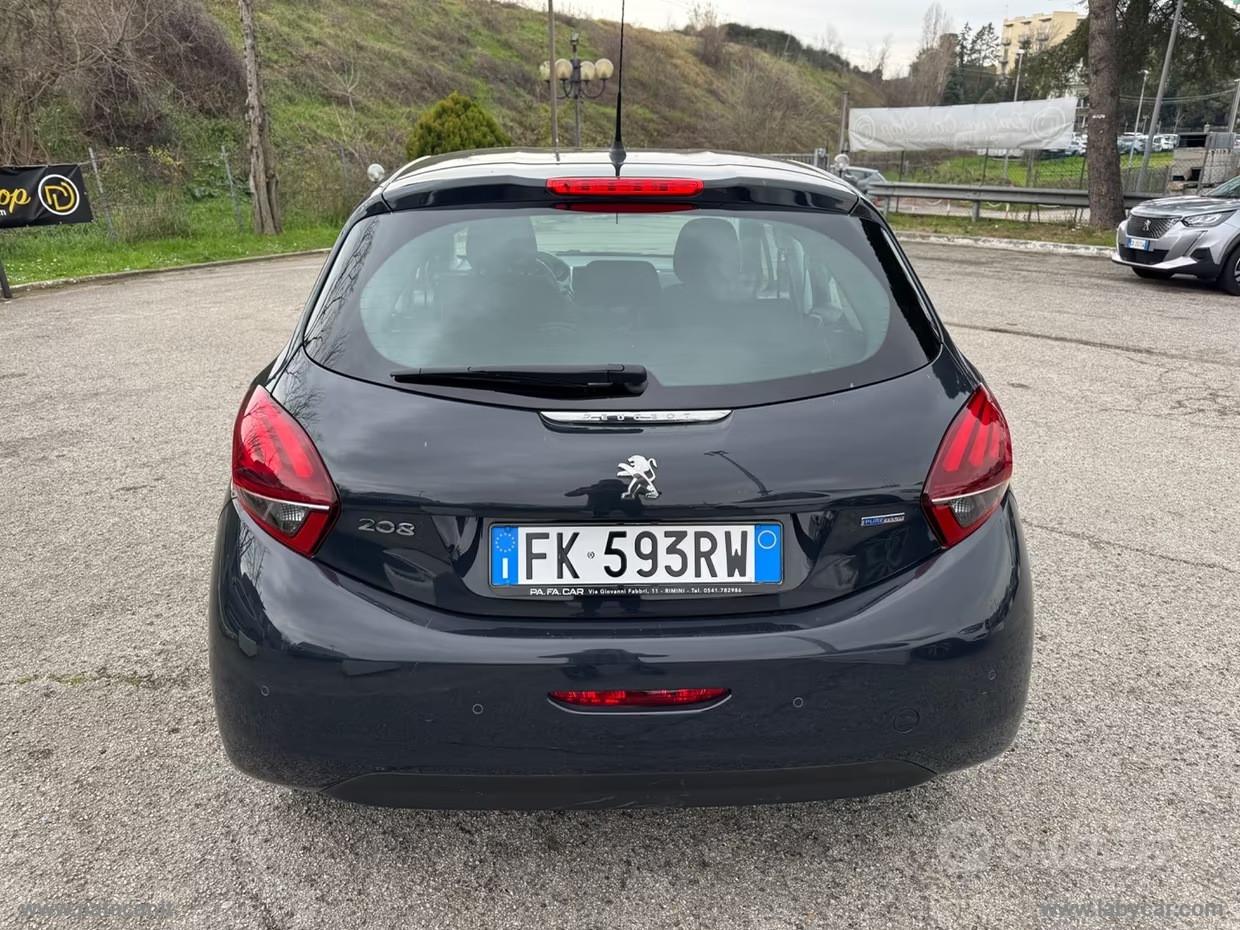 PEUGEOT 208 PureTech 82 5p. GPL Allure