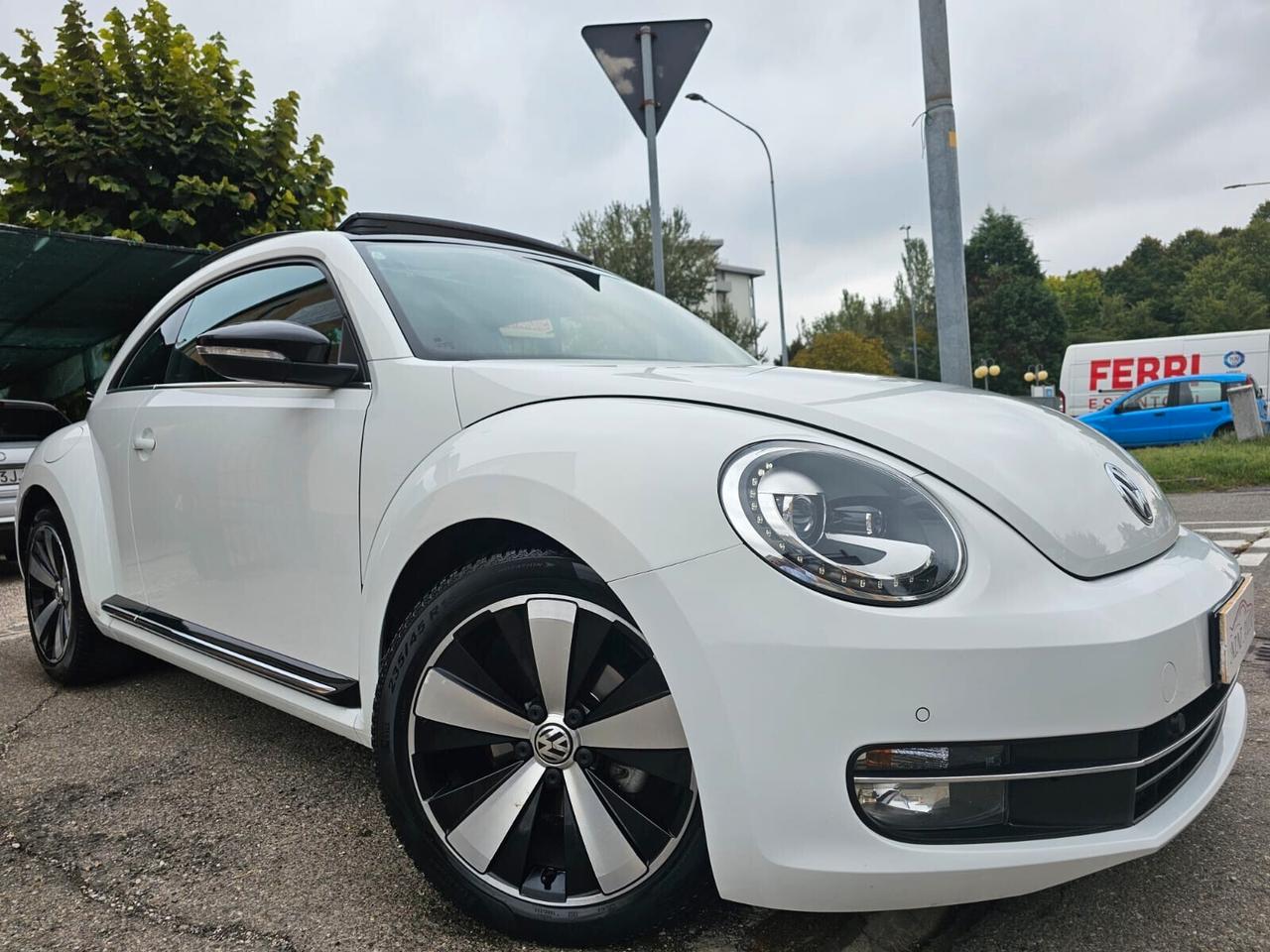 Volkswagen Maggiolino 2.0 TDI 140cv Sport*Bi-Xeno*Tetto*Pdc*18