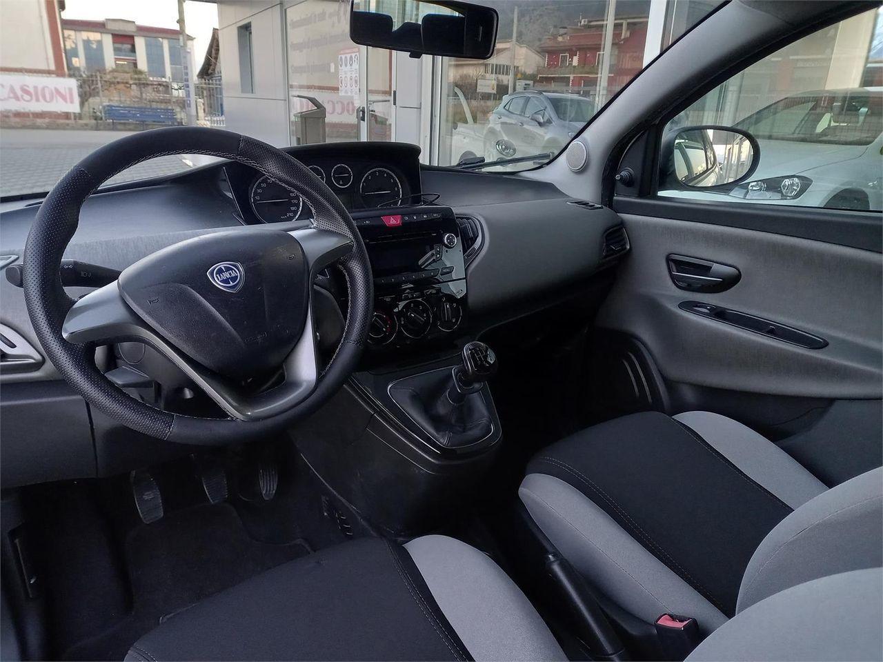 LANCIA YPSILON 1.2 ECOCHIC * IMPIANTO GPL DI SERIE * MOLTO BELLA