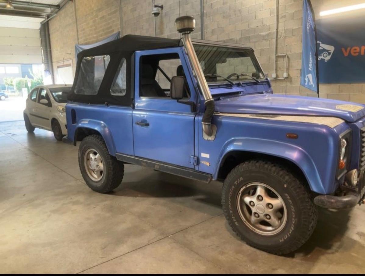 Land Rover Defender Cabriolet Soft Top Convertible Single Owner