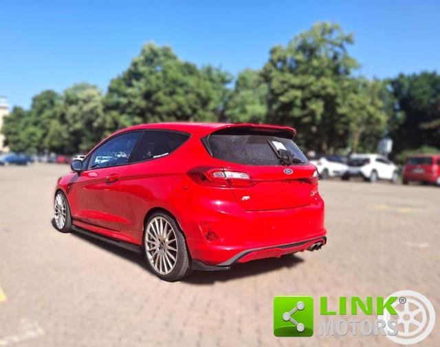 FORD Fiesta 1.5 Ecoboost 200 CV 3 porte ST