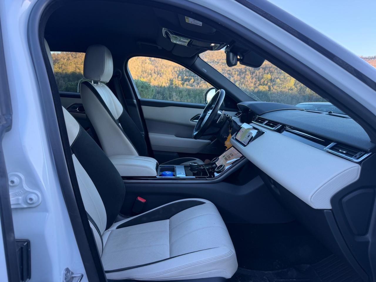 Land Rover Range Velar 2.0D I4 240 CV SE