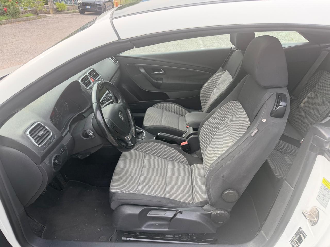 VW Eos 2.0 TDI 140cv Cabrio