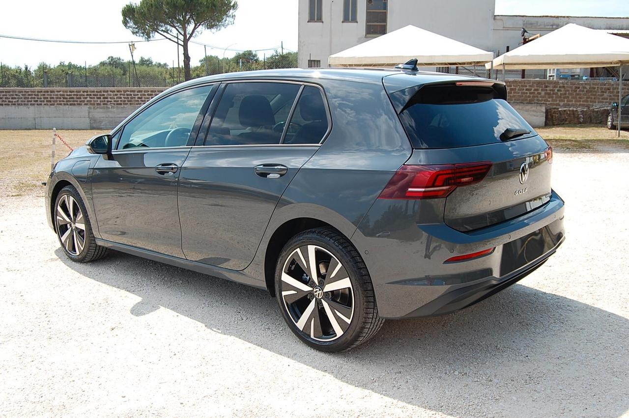 Volkswagen Golf 1.5 TSI eHybrid DSG Edition Plus 204cv