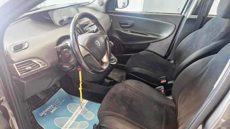 Lancia Ypsilon 1.3 M-Jet 95 CV S&S Gold